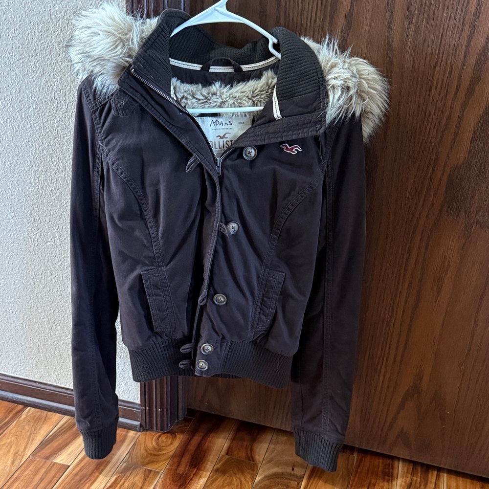 Hollister Women's Dark Brown Bomber Jacket with Faux Fur Hood and Fur inside